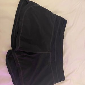 Size 4 lululemon shorts